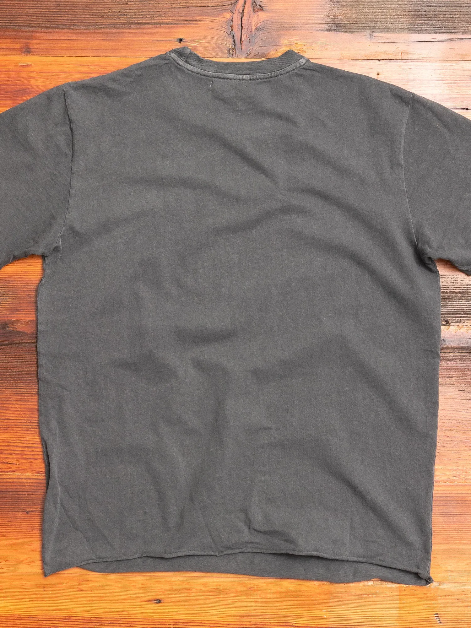 Anti-Expo T-Shirt in Carbon