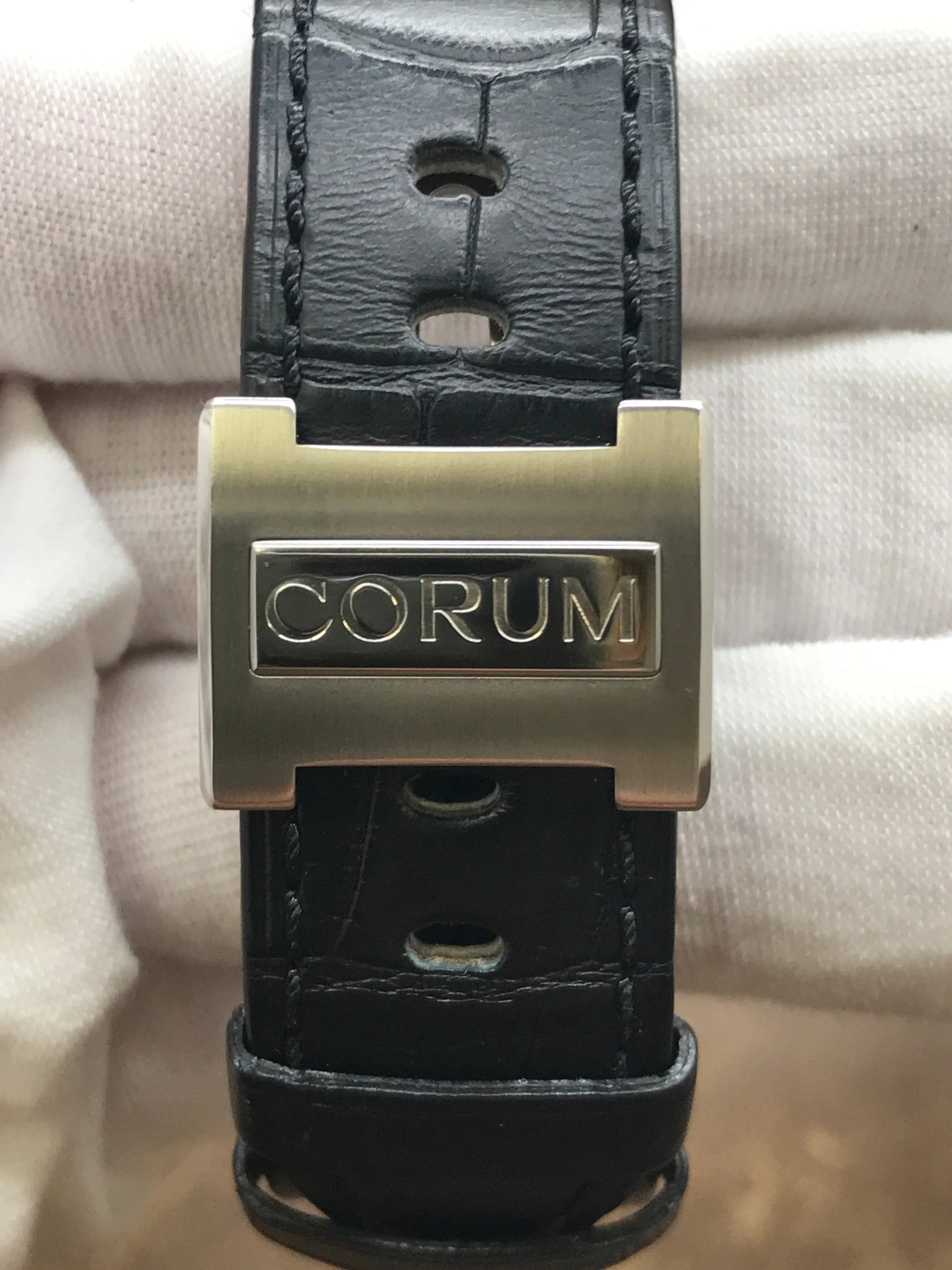 Corum Romvlvs 02.0012 Black Dial Automatic Men's Watch