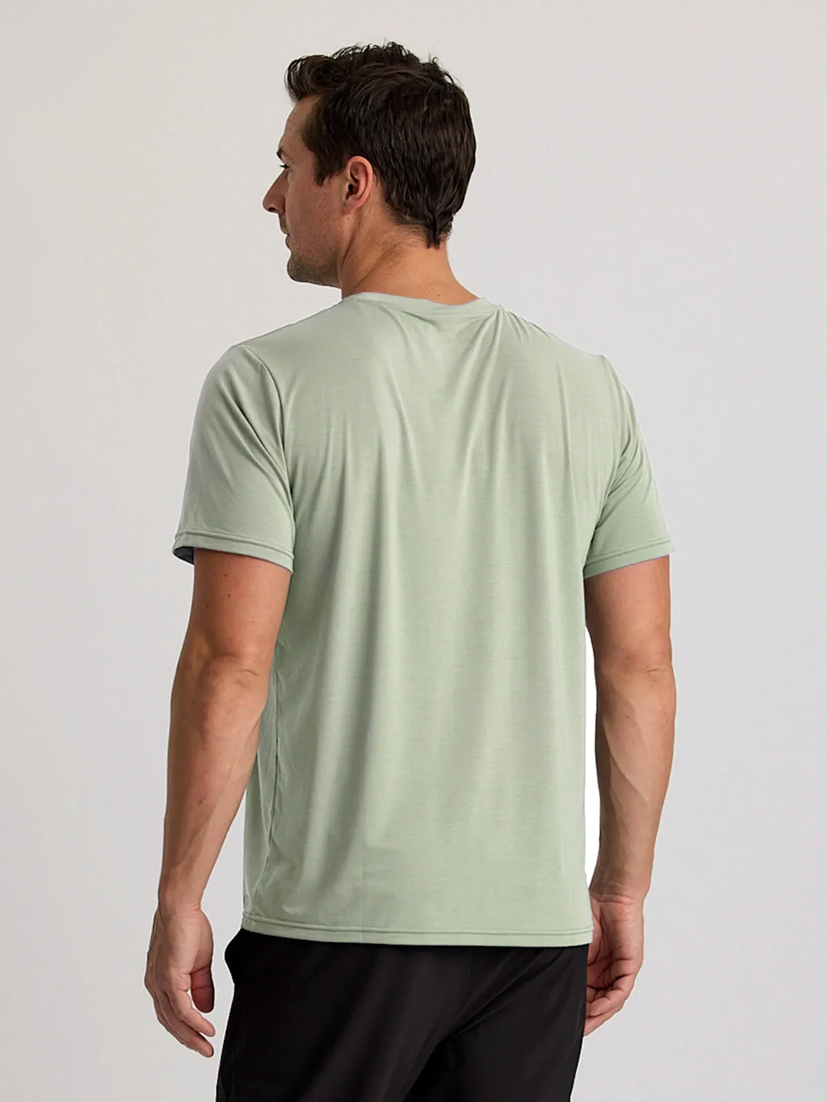 Free Fly Men's Elevate Lightweight Tee