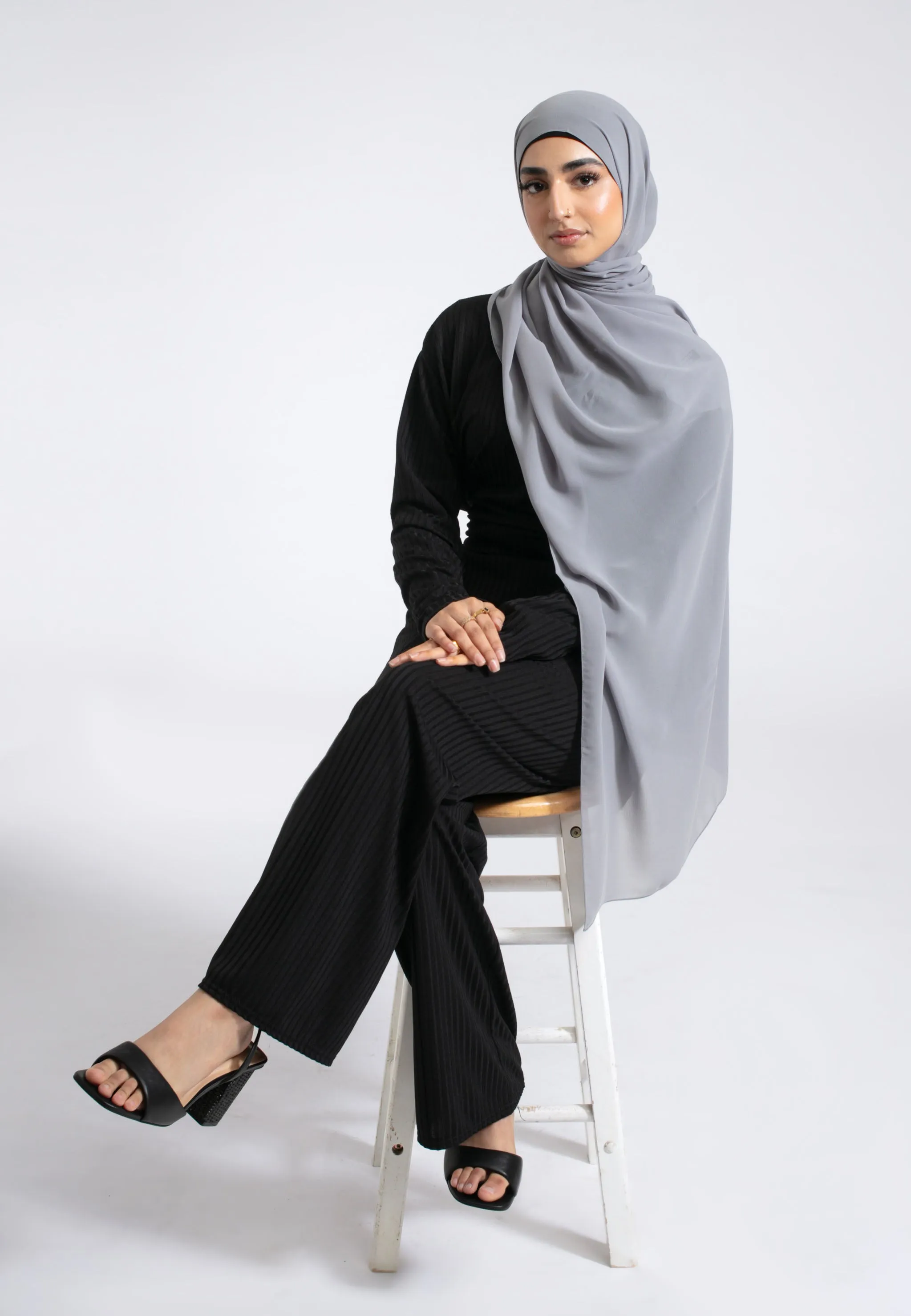 Luxury Soft Chiffon Hijab - Fossil Grey