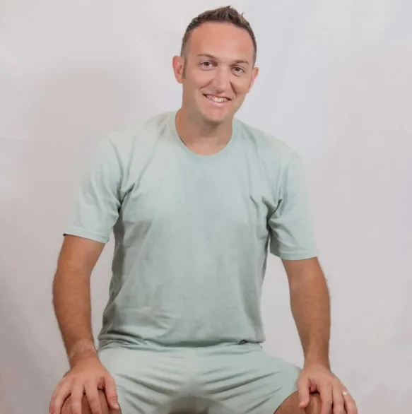 Men's Basic Soft Short Sleeve Crew Tee