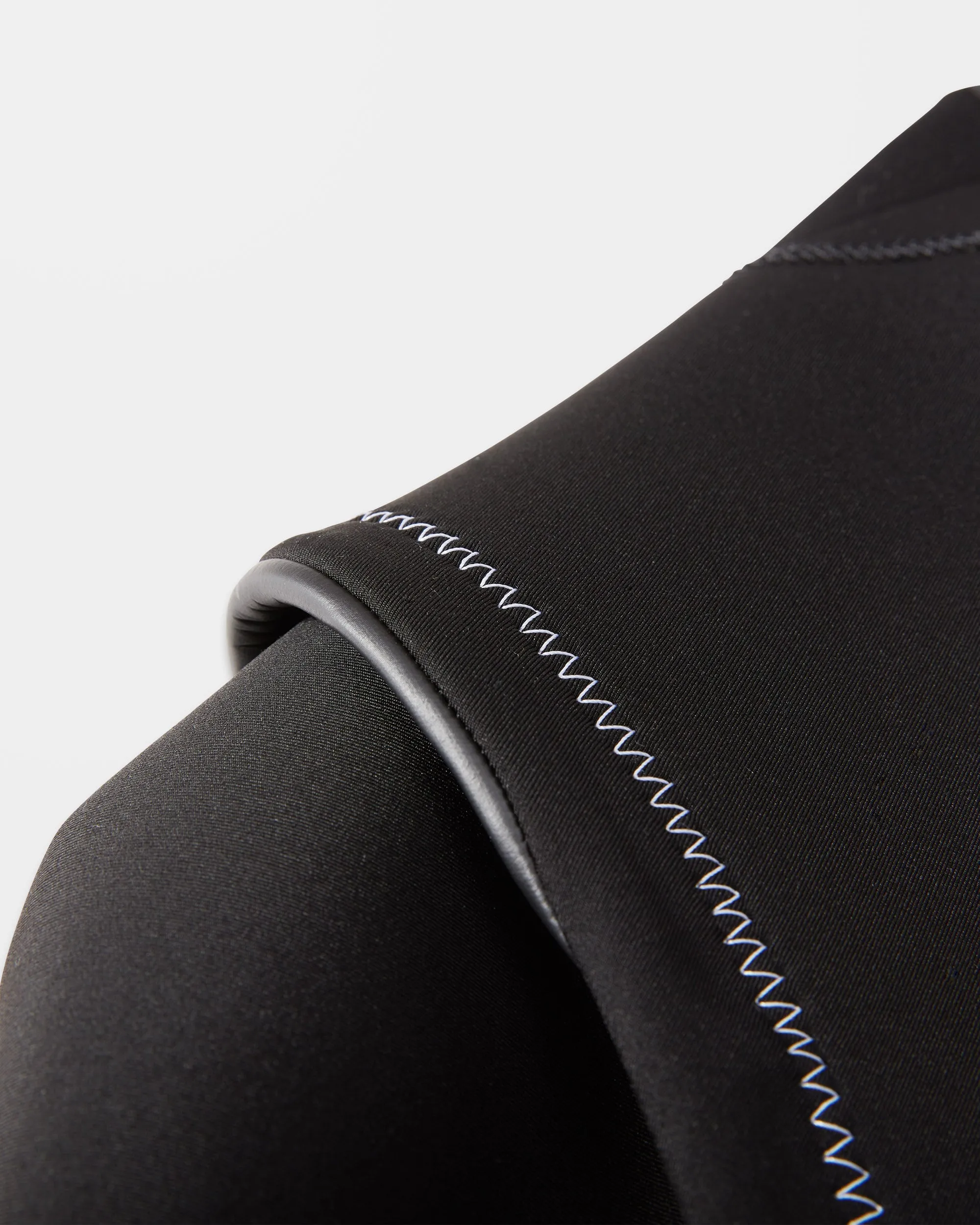 Modulator 2/2Mm Short Sleeve Full Wetsuit - BLACK