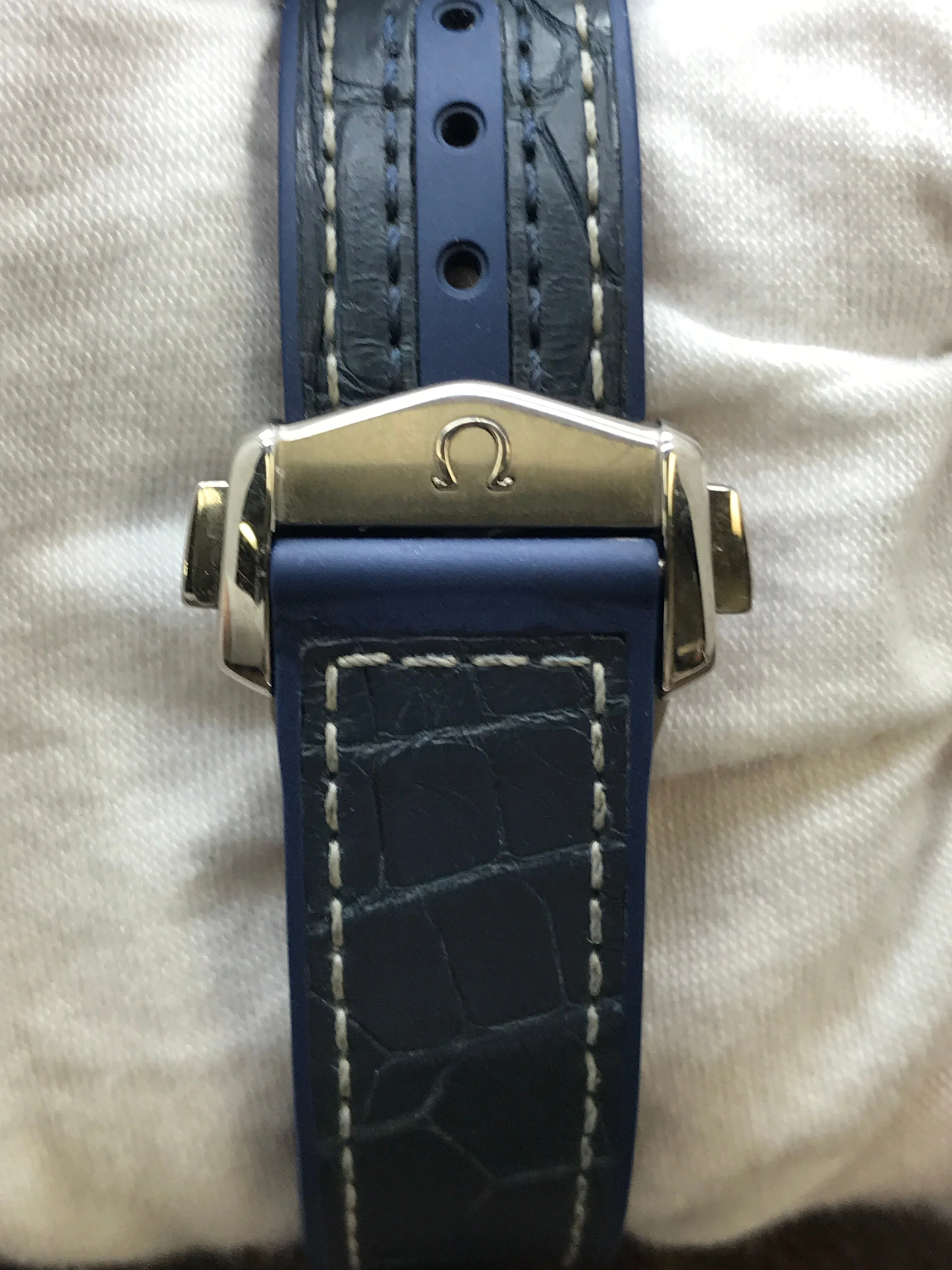 Omega Seamaster Planet Ocean GMT 232.92.44.22.03.001 Blue Dial Automatic Men's Watch