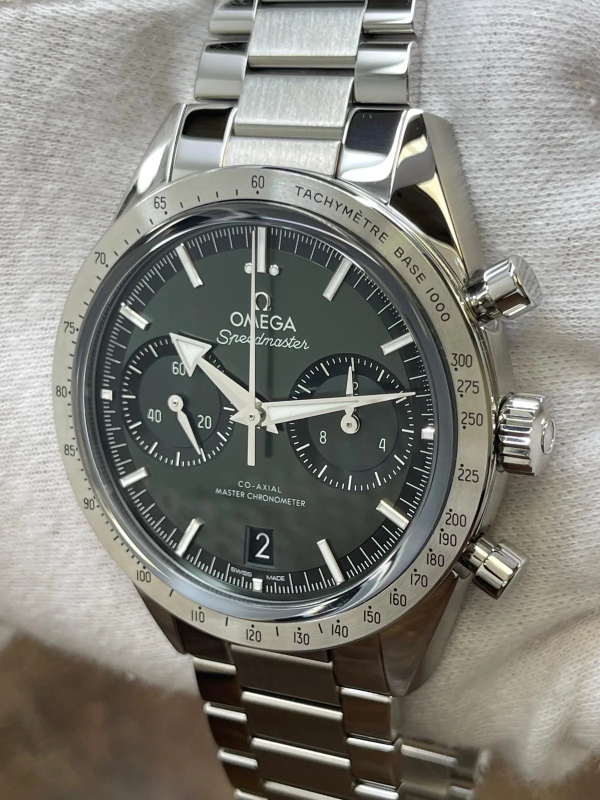 Omega Speedmaster 57 BNIB 332.10.41.51.10.001 Green Dial Manual Wind Men's Watch