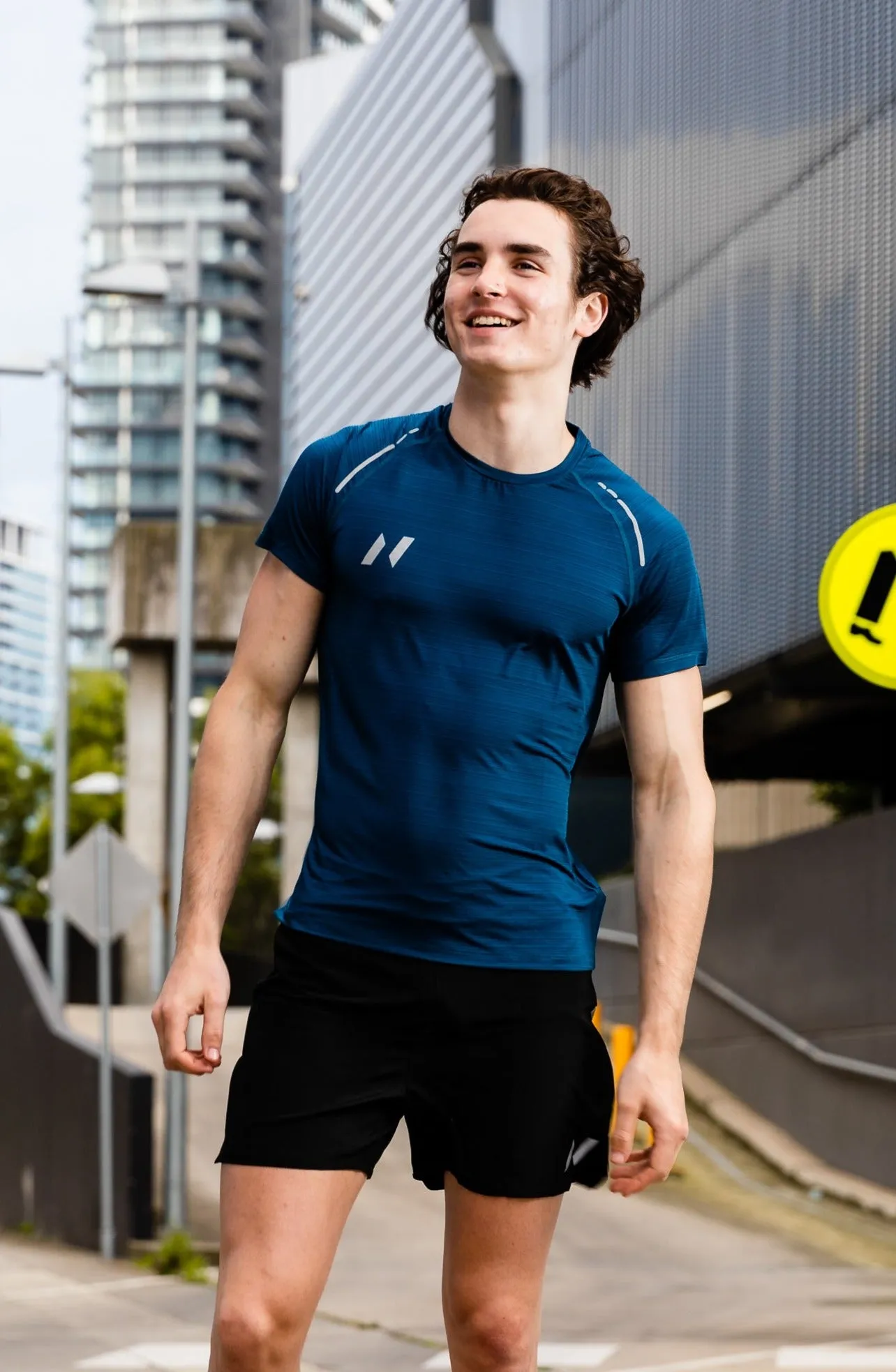 PB Men's Run Shirt