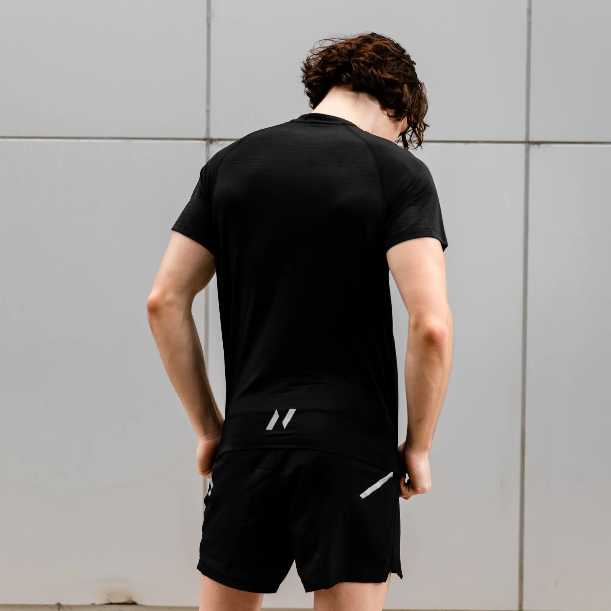 PB Men's Run Shirt