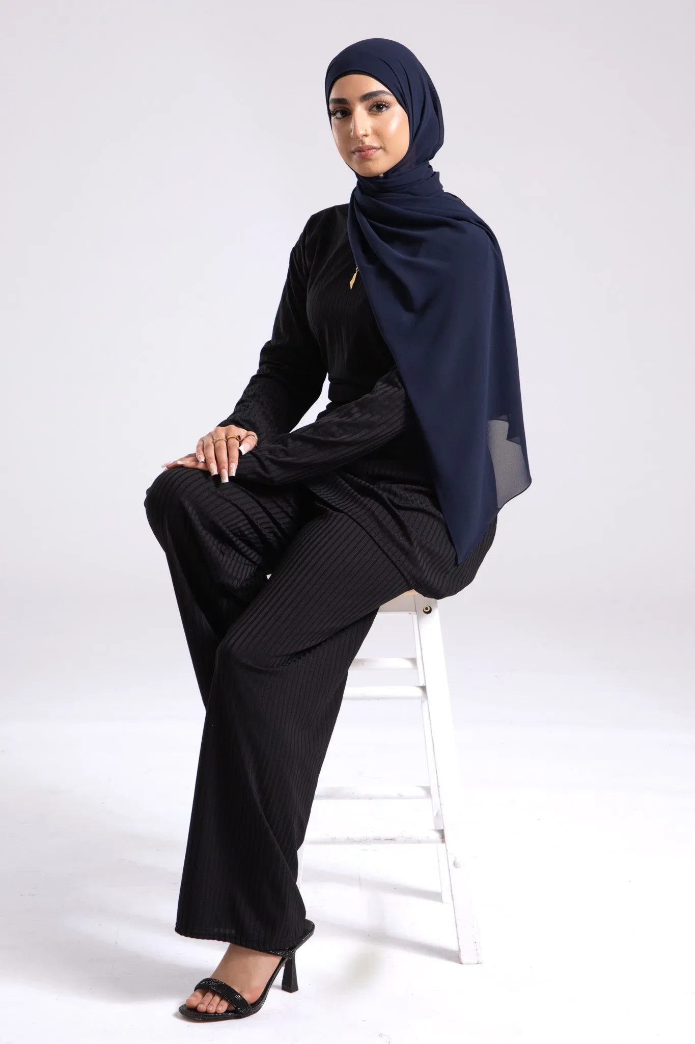 Premium Crepe Chiffon Hijab - Navy