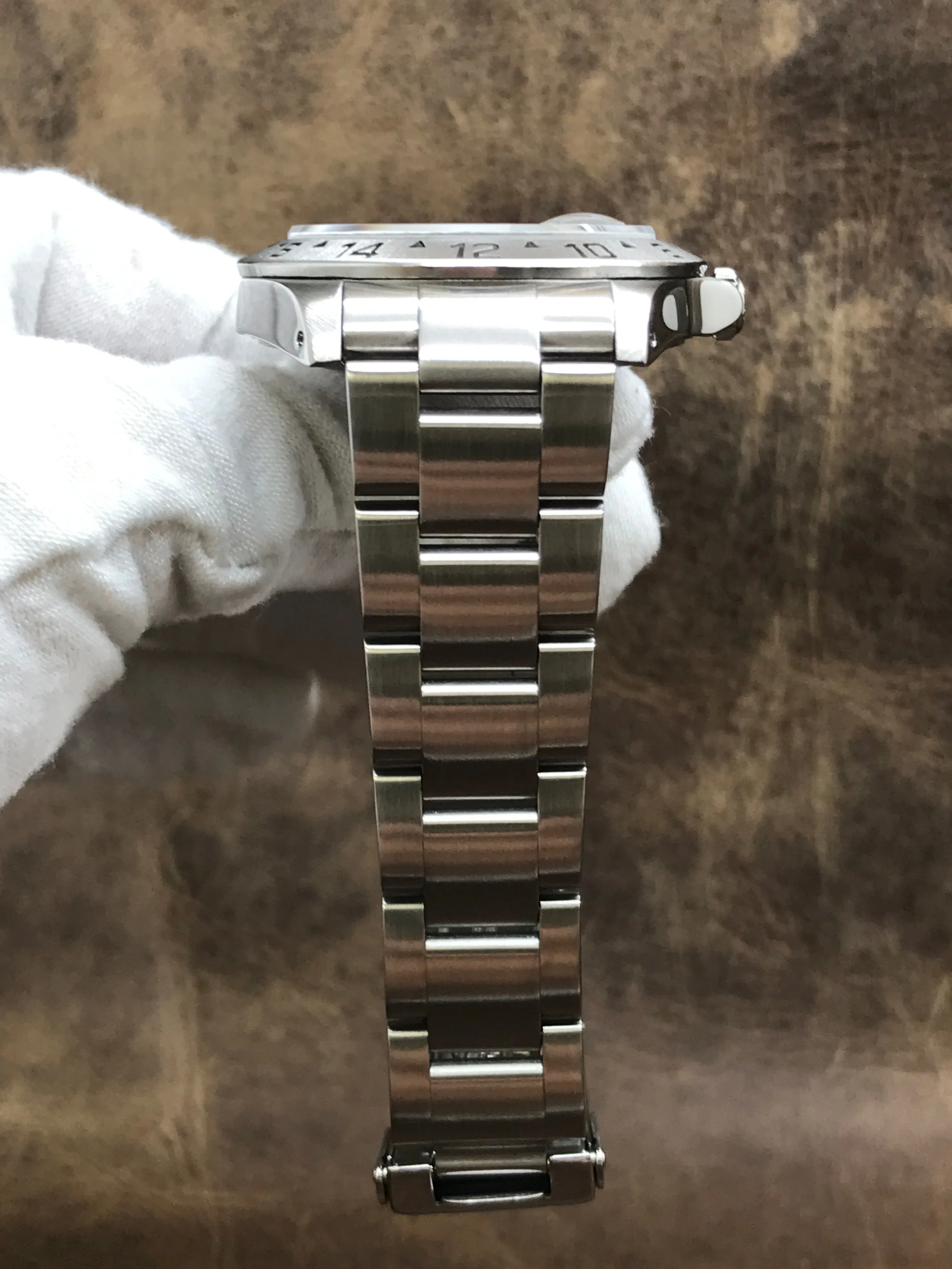 Rolex Explorer II 16570 Black Dial Automatic Men's Watch