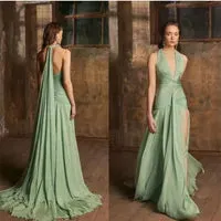 Sexy Long Chiffon Green Evening Dresses with Slit Sheath Floor Length V-Neck Pleated Open Back Formal Party Gowns for Women
