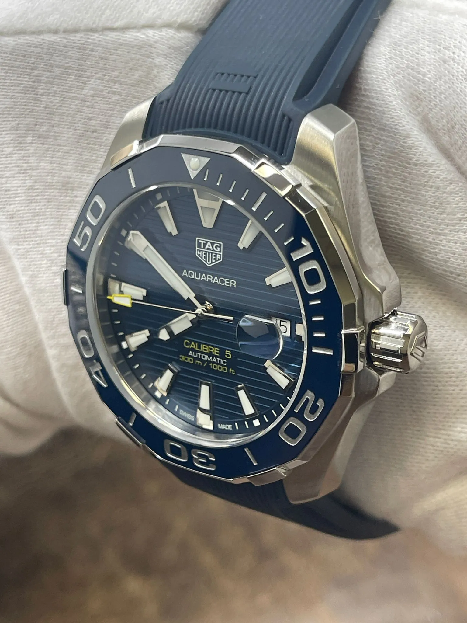 TAG Heuer Aquaracer 43mm Calibre 5 WAY201B.FT6150 Blue Dial Automatic Men's Watch