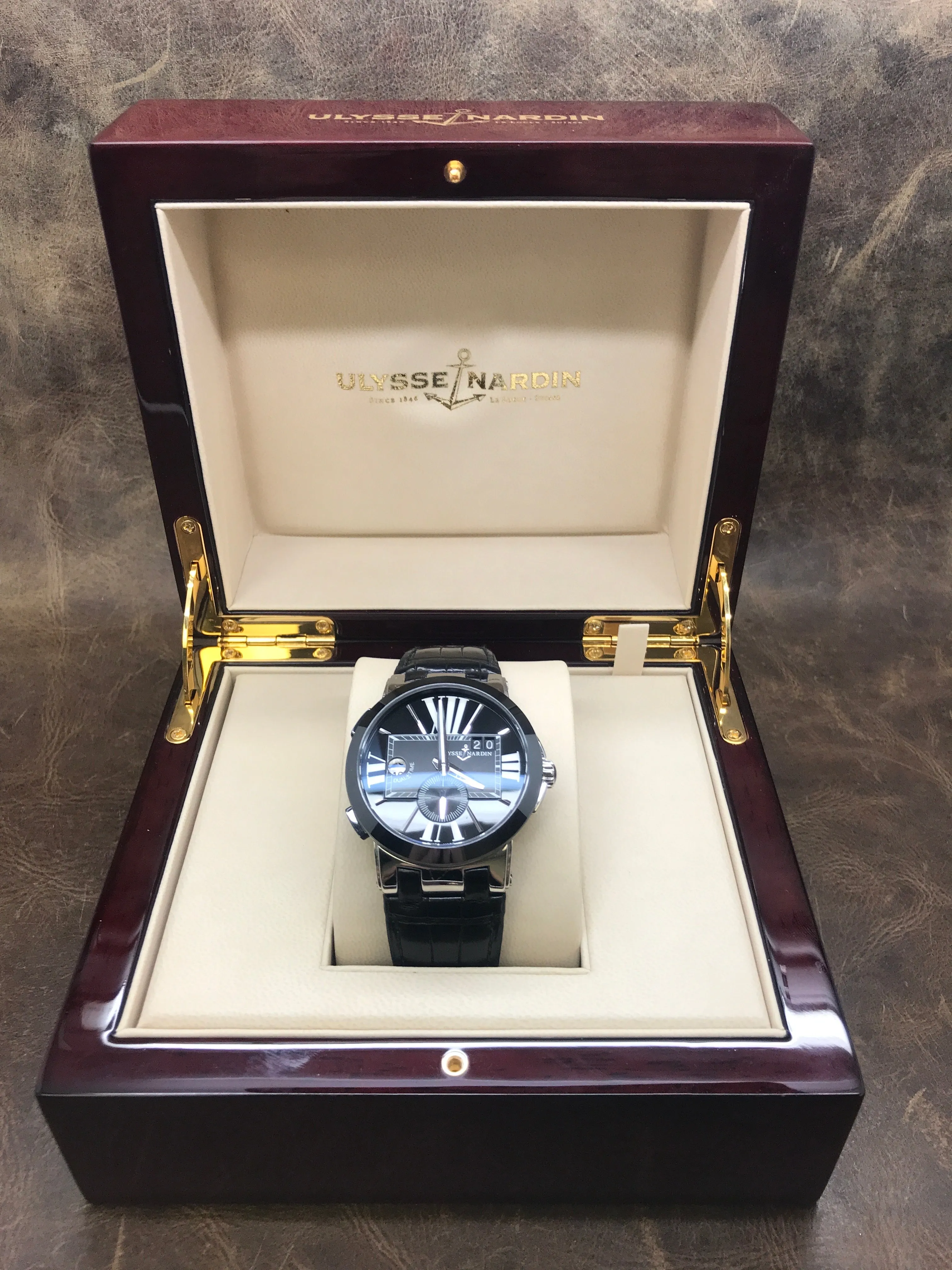 Ulysse Nardin Executive Dual Time 243-00 Black Dial Automatic Men's Watch
